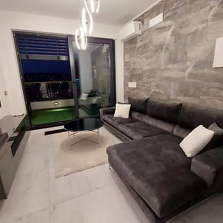 Luxury Penthouse شقة